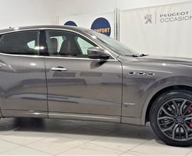 Maserati Levante V6 Diesel 275 CV AWD Gransport