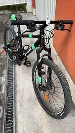 Splendida mtb cerchio da 24 amm. E freni a disco