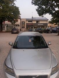 volvo v 50 