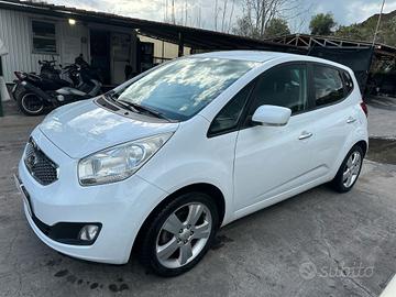 KIA VENGA 1.4 CRDI - 2013