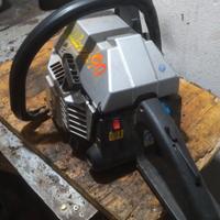 motosega MC cullock california 90