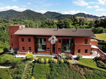 PORZIONE DI BIFAMILIARE A MONFUMO