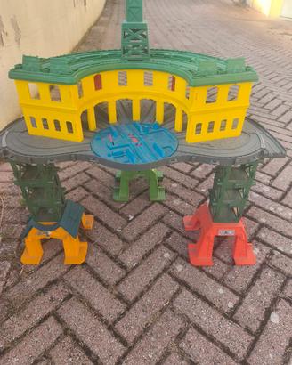 mega stazione trenino thomas