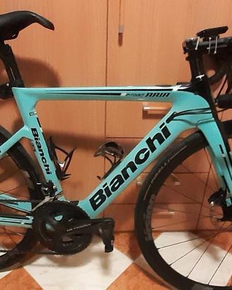 Bici Bianchi e.road motorizzata