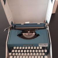 Macchina da scrivere