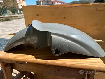 Parafango Yamaha FZ6 Danneggiato