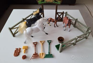 Set gioco con cavalli