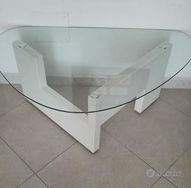 Tavolino da salotto ovale con piano in vetro