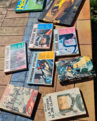 libri ed enciclopedie sulle corse e auto vintage 