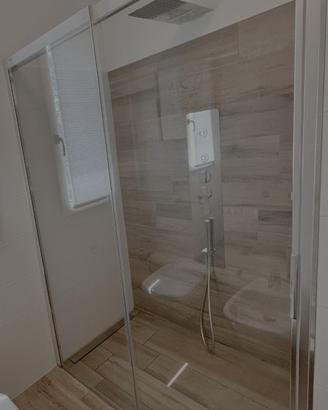 Box doccia DUKA ACQUA 5000 anta scorrevole nicchia