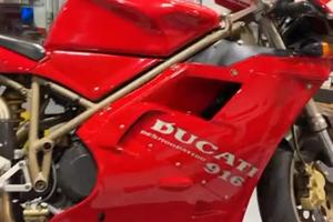Ducati 916