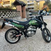 Suzuki DR 125 SM - 2011