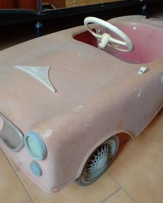 Auto a pedali Pines