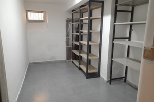 Cantina m2 15 Napoli via cilea