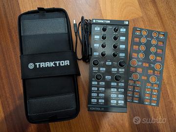 Native Instruments Traktor Kontrol X1 MK1 + Bag