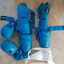 guantoni e paratibia