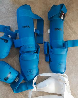 guantoni e paratibia