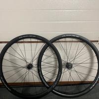 SHIMANO RUOTE DURA-ACE R9270 C36 DISC