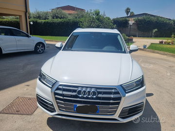 Audi Q5 40 tdi S-Tronic 190cv