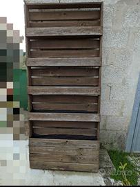 Fioriera verticale in legno