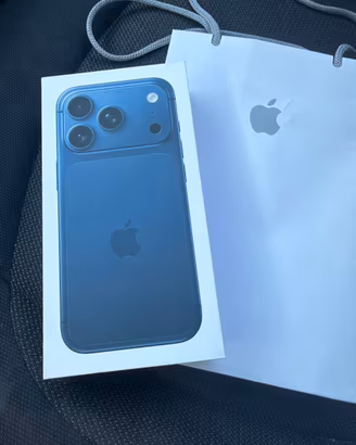 iPhone 17 pro 256 blu