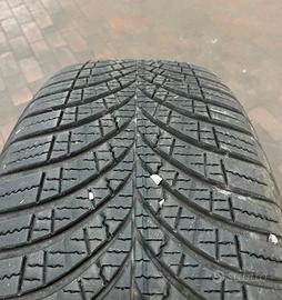 235/55 19 Goodyear 4 stagioni usate 