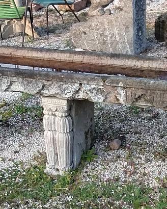Vasca in pietra antico abbeveratoio