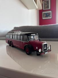 Modellini Autobus