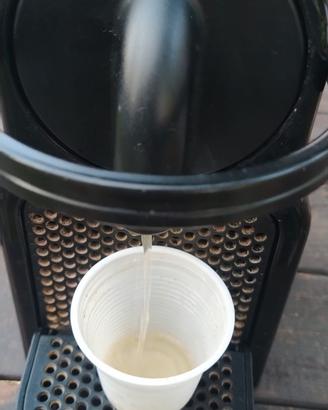 macchina caffè Nespresso Inissia 