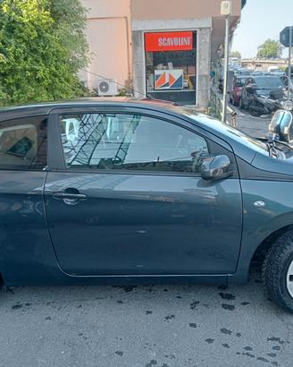 Peugeot 108 VTi 68 3 porte uniproprietario 2015