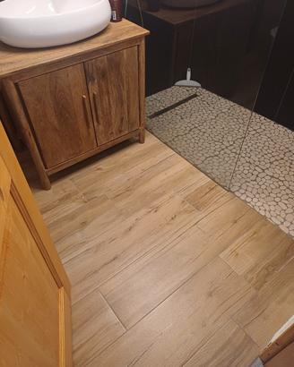 Piastrelle Gres MOUNTAIN HONEY effetto rovere.