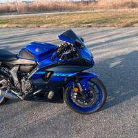 Yamaha yzf-r7