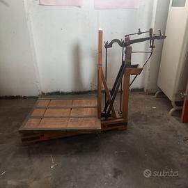 Bascula  Bilancia in legno punzonata fine 800