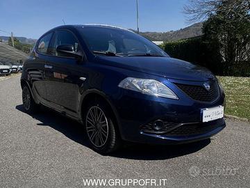 Lancia Ypsilon 1.2 69 CV 5 porte Gold