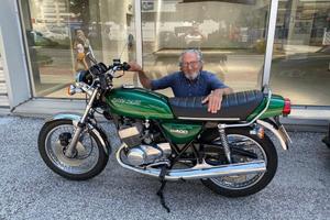 Kawasaki KH 400