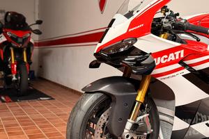 Panigale v4 Tricolore