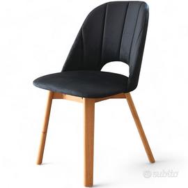 Sedia imbottita su gambe in rovere K4