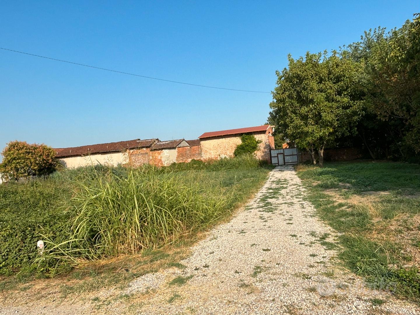 Casa con terreno - Vista 5