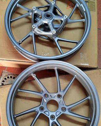 cerchi lega BMW gs