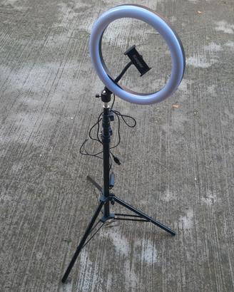 Treppiedi con Lampada Circolare a Led per Selfie