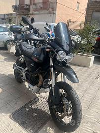 MOTO GUZZI-V85 NERO