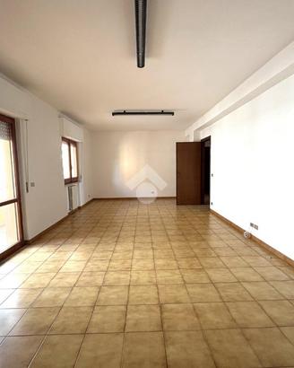 3 LOCALI A CATANZARO