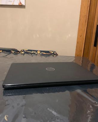 Dell latitude 3520