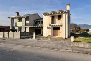 PORZIONE DI BIFAMILIARE A SAN ZENONE DEGLI EZZELIN