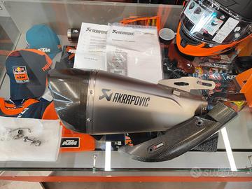 Slip-On Akrapovic per KTM 1290 Super Duke E5