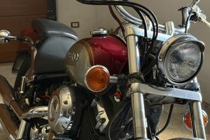 Moto Yamaha Dragstar co. LTD 4VR (XVS 650)