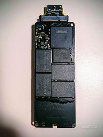 Samsung 256gb SSD External Hard Disk