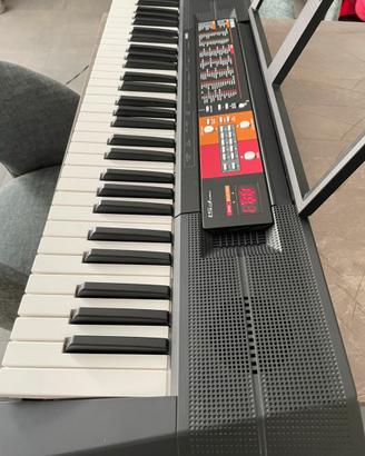 Yamaha Digital Keyboard PSR-F51