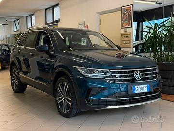Volkswagen Tiguan 2.0cc tdi R-Line 4motion 200cv d