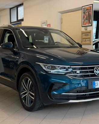 Volkswagen Tiguan 2.0cc tdi R-Line 4motion 200cv d